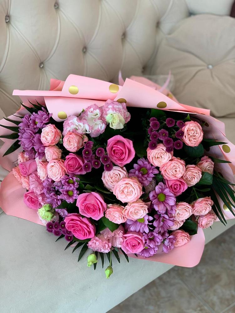 Букет цветов из: Хризантемы, Розы и Лизиантусы в Ордынском