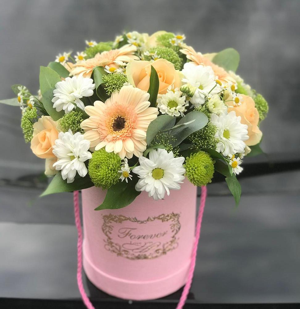 Цветочная композиция из Розы, Герберы и Хризантемы в шляпной коробке в Ордынском