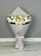 Букет цветов из:  Розы и Лизиантусы в Ордынском